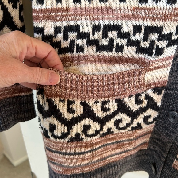 Lucky Brand Adorable Patterned Cardigan- Size Medium - Picture 3 of 5